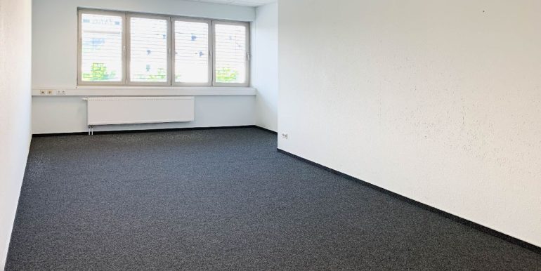 Büro 1