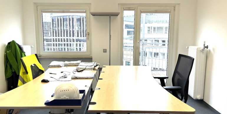 Büro 2
