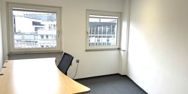 Büro 3