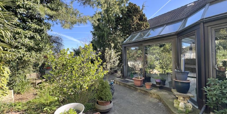 gemütliche Südwest-Terrasse...