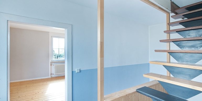 Treppe zum Dachgeschoss