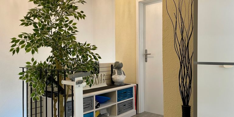 Flur (Wohnung I - OG)
