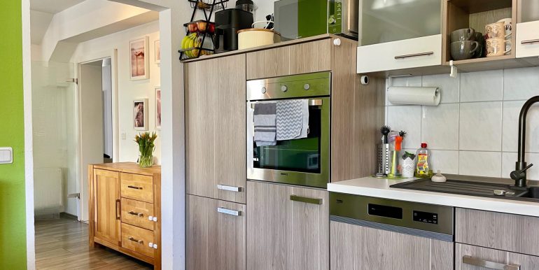 Küche (Wohnung II - OG)
