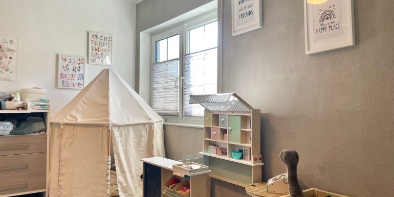 Kinderzimmer (Wohnung II - DG)