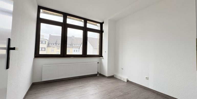 Büro/Kinderzimmer