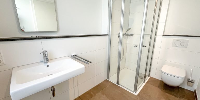 Badezimmer 2