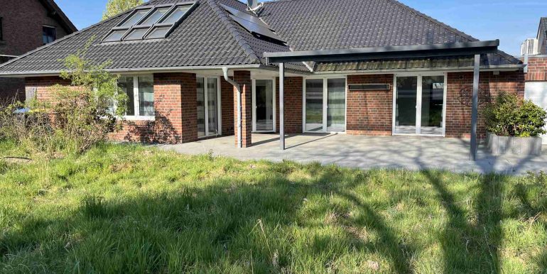 Bungalow in Menzelen-Ost