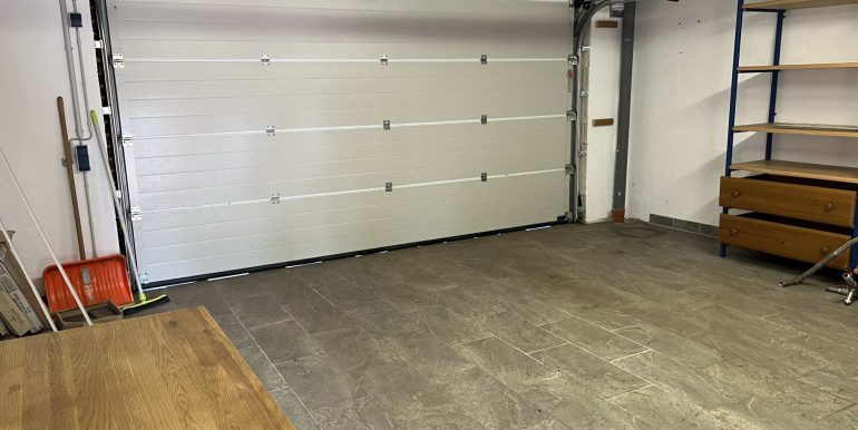 extra große Garage