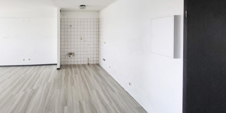 Wohnzimmer mit Kochnische