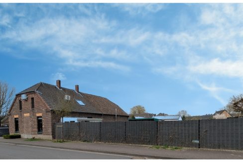 Straßenansicht