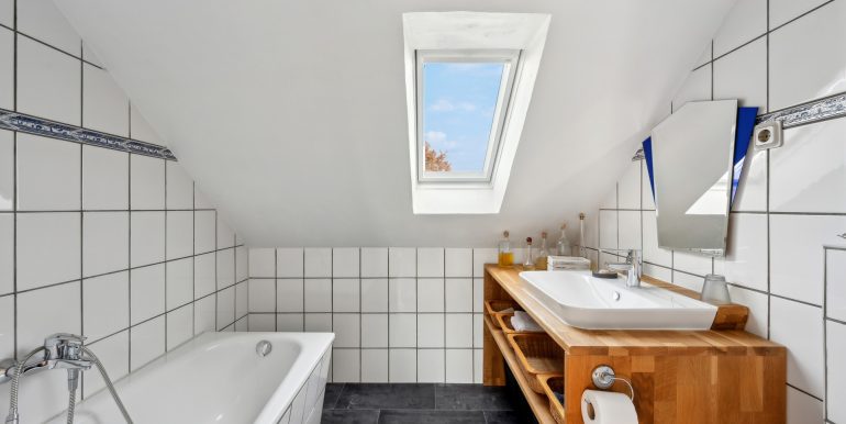 Badezimmer Dachgeschoss
