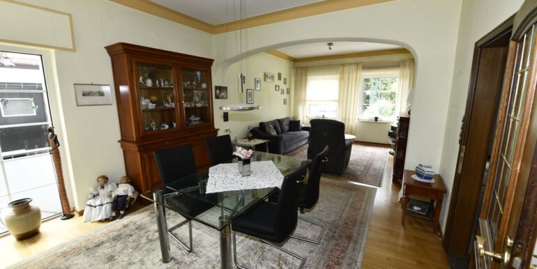 Wohnzimmer im Erdgeschoss