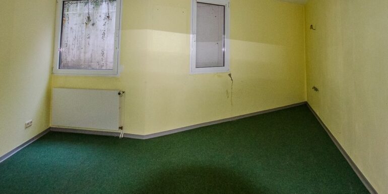 Büro KG