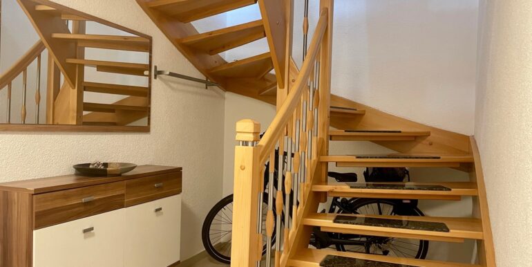 Treppe zur Hauptwohnung
