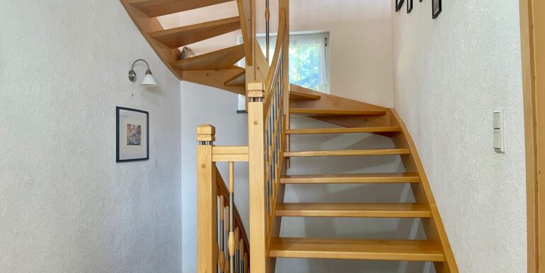 Treppe zum Dachgeschoss
