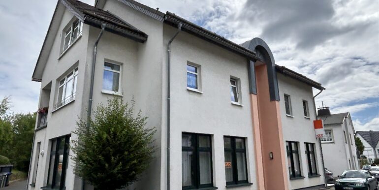 Straßenansicht