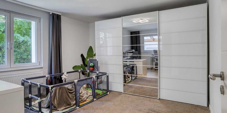 Arbeitszimmer Erdgeschoss