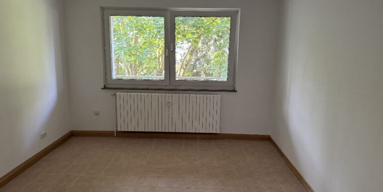 Schlaf-/ Arbeitszimmer