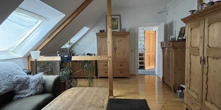 Ein weiterer Wohnraum im DG