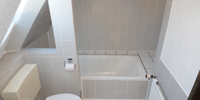 Tageslichtbad im DG Foto 1