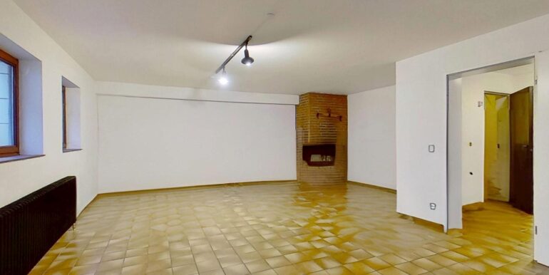 mit 60m² Kellernutzfläche