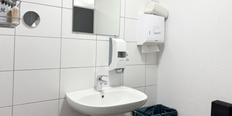 Mitarbeiter - WC (EG)