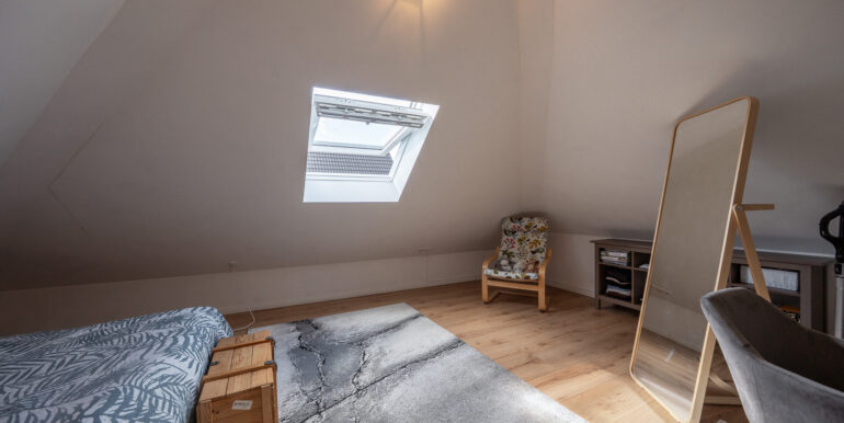 Weiteres Schlafzimmer DG