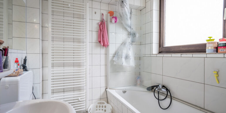 Badezimmer Whg. 1. OG