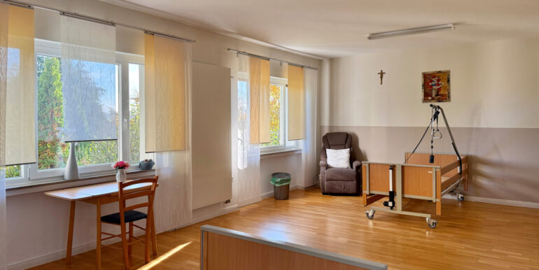 EG Doppelzimmer 1 (mit Rampe)