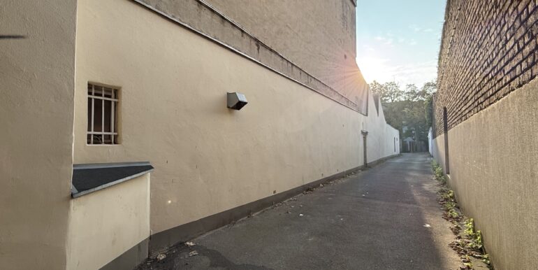 Einfahrt Nachbargrundstück