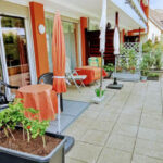 Große & sonnige Terrasse