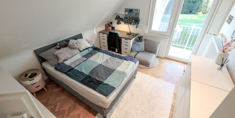 Schlafzimmer 3 OG