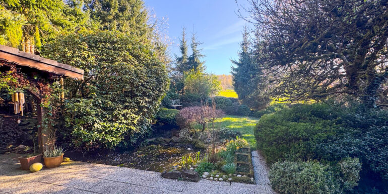Terrasse mit Blick ins Grüne