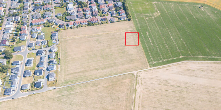 Eckgrundstück Randlage