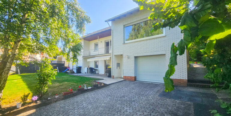 Hausansicht Vorderseite