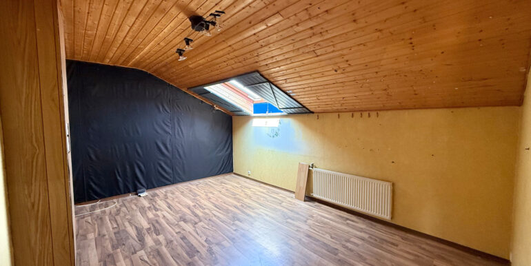 DG links Schlafzimmer (2)