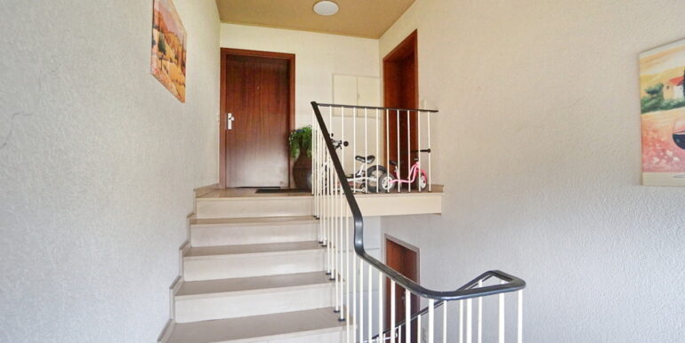 gepflegtes Treppenhaus