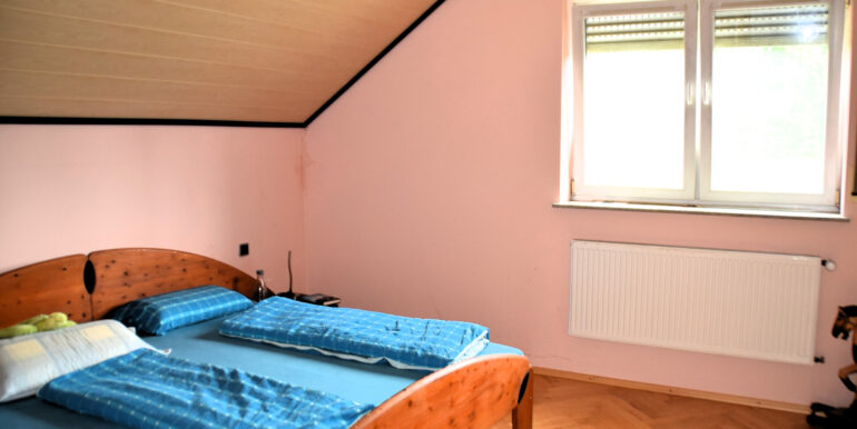 Schlafzimmer OG