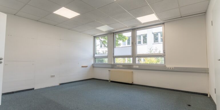 Büro 2 im EG