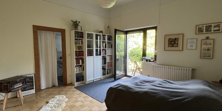 Schlafzimmer (OG) mit...