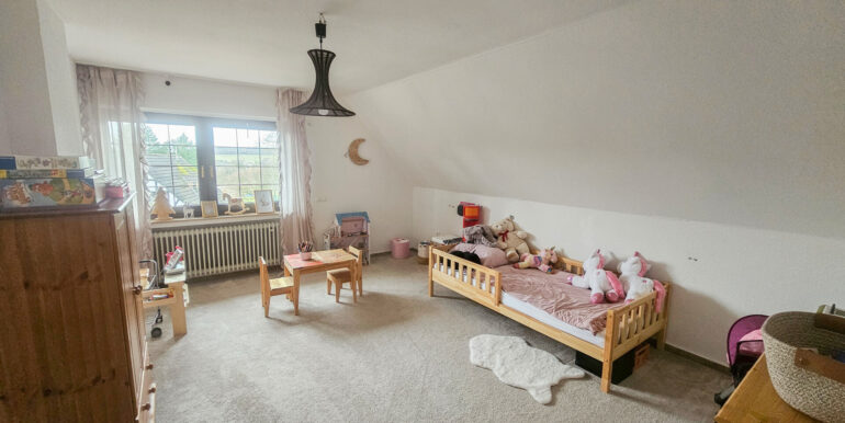 Kinderzimmer OG