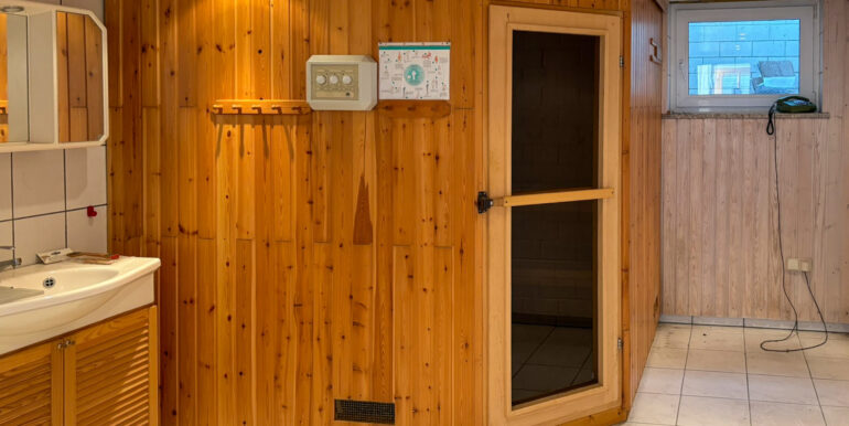 Sauna / Bad KG rechts