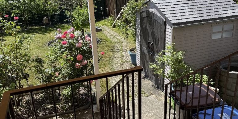 Treppe in den Garten