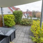 Die großzügige Terrasse