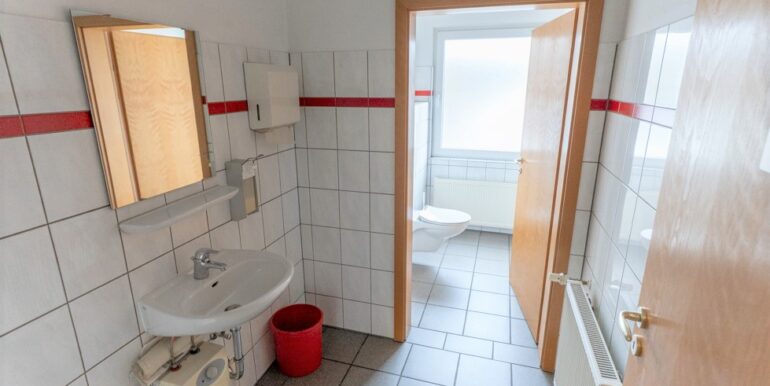 Getrennte WC- Anlagen