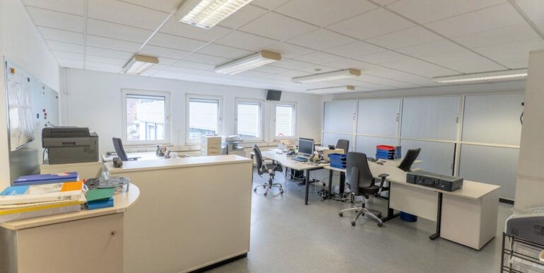 Großraumbüro I (untere Etage)