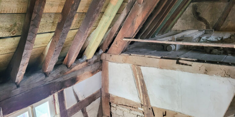 Dachboden ausbaufähig