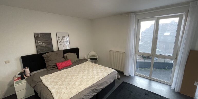 großes Schlafzimmer