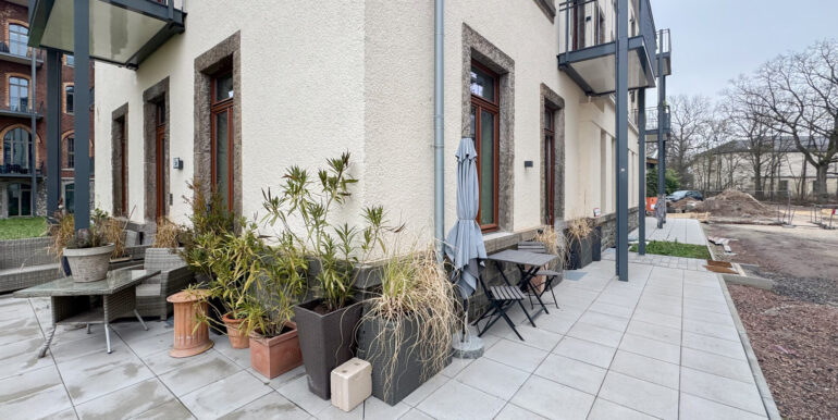 Großzügige Terrasse