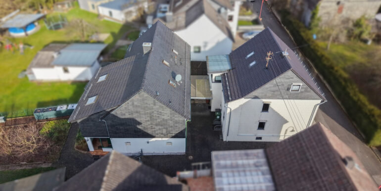 Seitenansicht der Gebäude